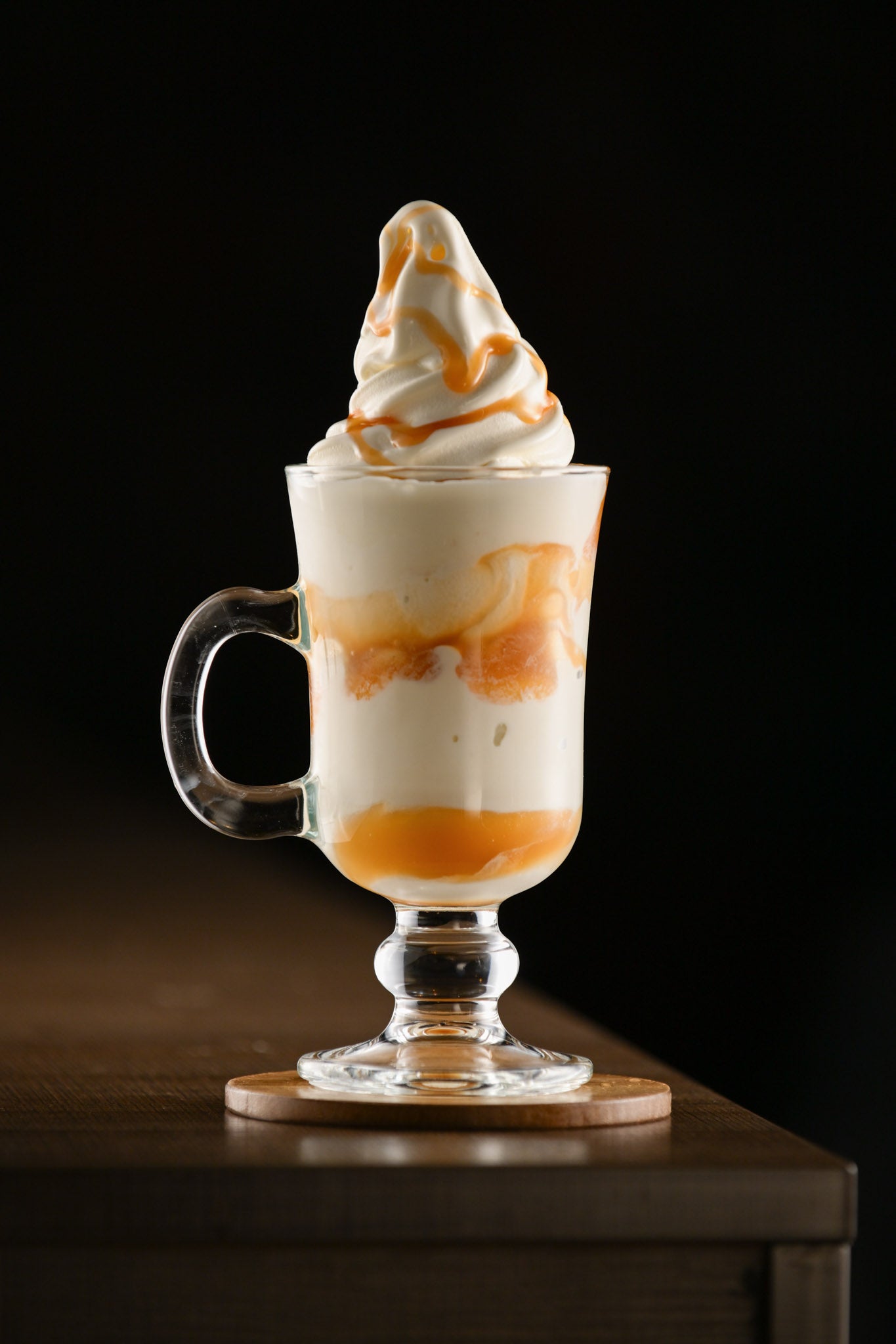 ICE CREAM SUNDAES