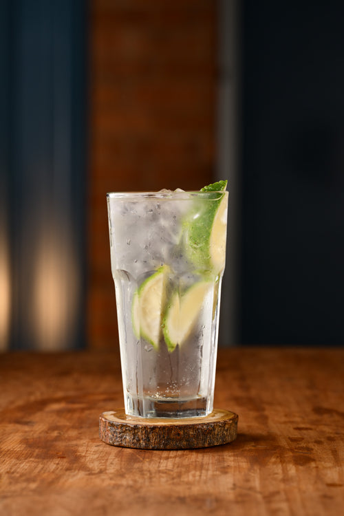 GIN & TONIC